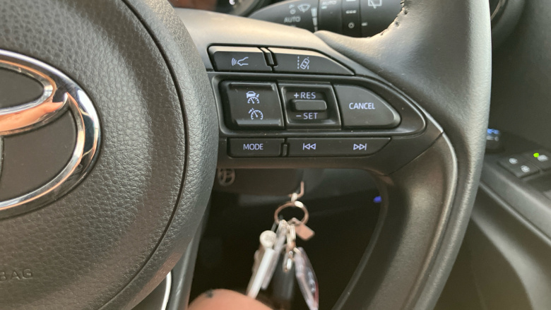 Toyota Yaris 1.5 Hybrid Design 5dr CVT Hybrid Hatchback